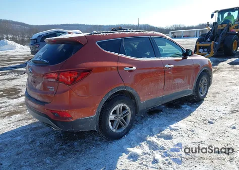 2017 Hyundai Santa Fe Sport 2.4L z USA, uszkodzony, nr VIN 5XYZUDLB1HG498540